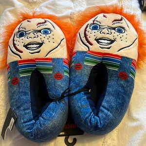 Chucky Slippers L/XL - NWT